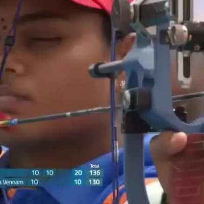 Perfect 10s by both contestants in World Archery Competition
