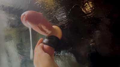 I ruined him all over my forearm using the gloryhole in my kitchen ^_^