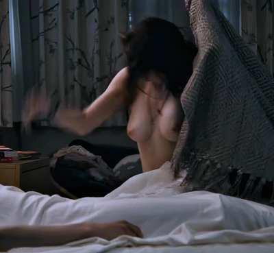 Rachel Brosnahan in Louder Than Bombs (2015)