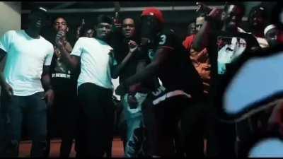 Me and the homies when Bleach comes on🕺🏿