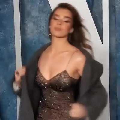 Hailee Steinfeld