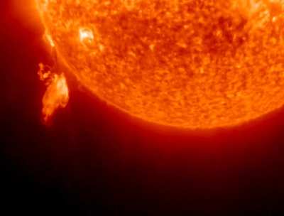 Plasma Drop from the sun. 10 times bigger than the earth.