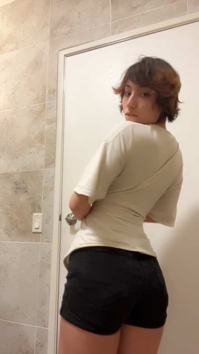 Does anyone else love frog and toad like meee