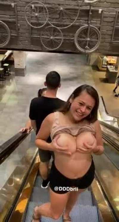 Had fun at the mall:)