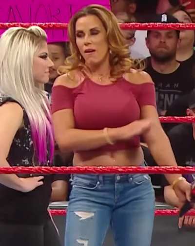 Mickie James