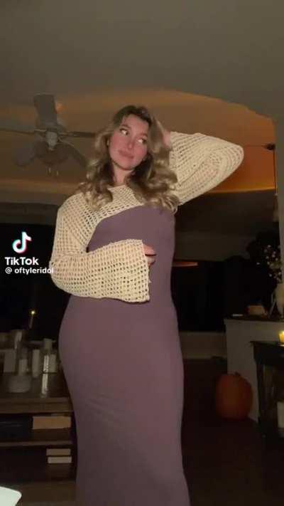 Green dress who? We have a winner