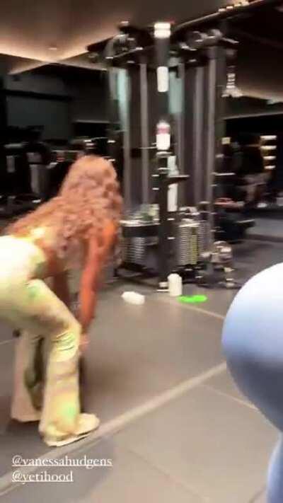 Booty looking damn good