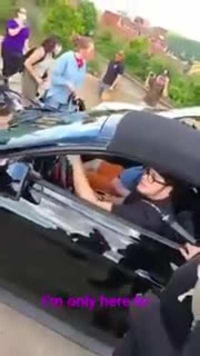 Guy was inconvenienced in traffic so he breaks everyone's bones while showing off his gun