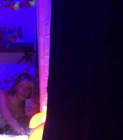 Serving cake at my sleepover party :3 would you take a slice? 🍰 