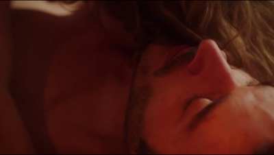 Luise Heyer went all in Fado (2016)