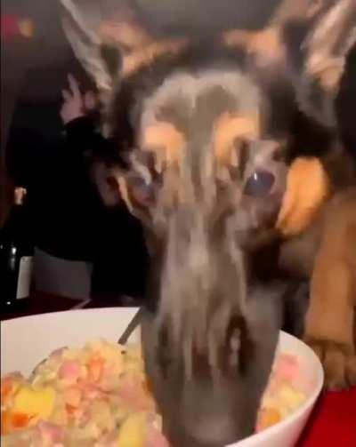 To have a romantic kissing scene