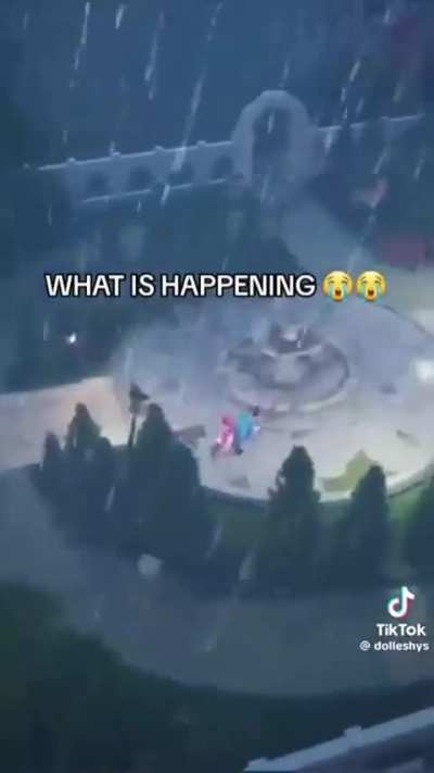 Baby sliding outta that cooter at mach I