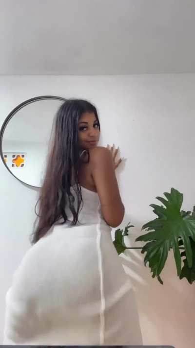 Would you let me give you a lap dance?😛