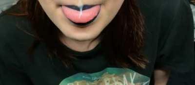 1k likes and Ill post the full 8 minute video.