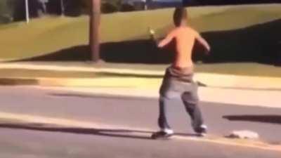 It’s 5 second pause on Place Monday 🧍🏽‍♂️