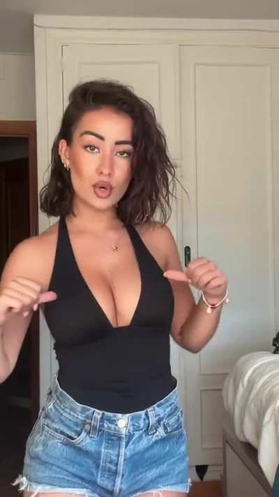 Alguien me hace rol y le doy buena recompensa , sería por Telegram , no os arrepentiréis