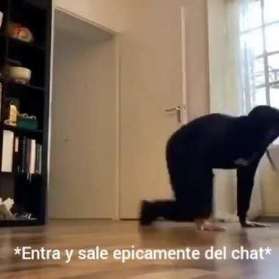 Yo en el chat de chat de discord y twitch: