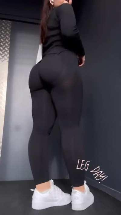 No woman ever should skip legday