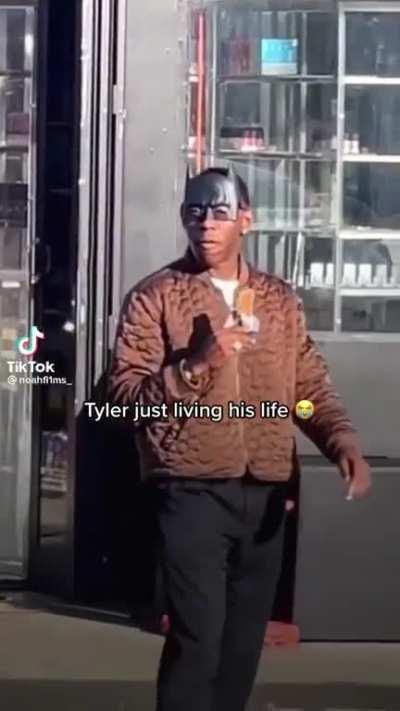 ik he ran fast asl at the end