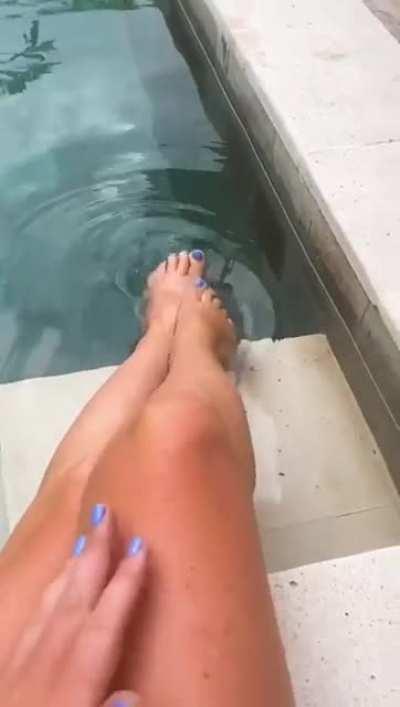 Going for a Swim? 🏄🏼‍♀️