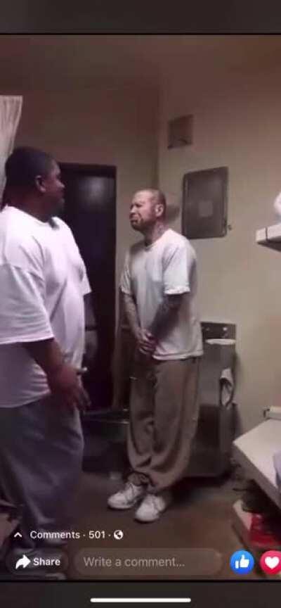 Damn naija go to jail and start slapping niggas😂 thought dude was gon power up at the end