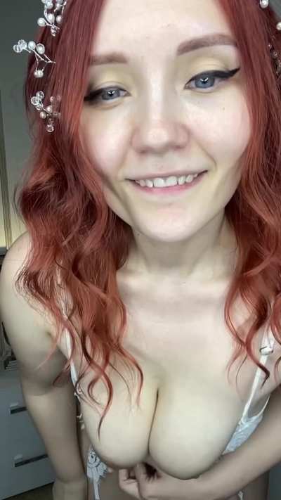 Hanging Out Shaking Off