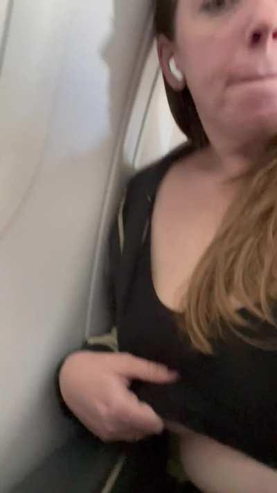 Was such a rush doing this with a stranger in my row! [gif]