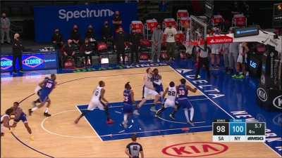 [Highlight] DeRozan tries to miss the FT on purpose and doesn't come close to hitting the rim