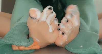 I wanted to show them both like this to you 🖤