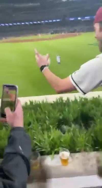 Acuña playiñg some Beer Poñg