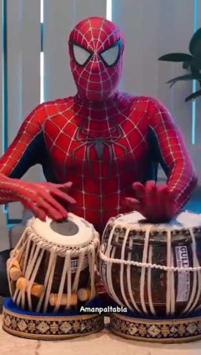 Spiderman when nobody is at home..