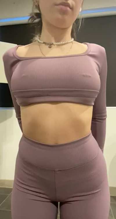 Do you like how they bounce and I smile 