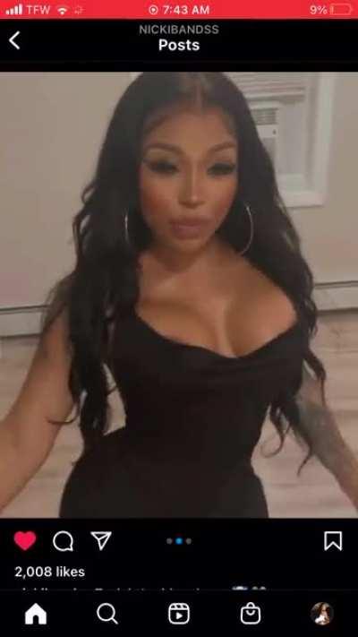 Nickibandss I’m mesmerized got damn I love this sexy bitch 😩😩😩😍😍😍😍😍
