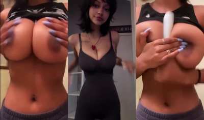 No use lying, you addict... We all know why you keep your social media hidden