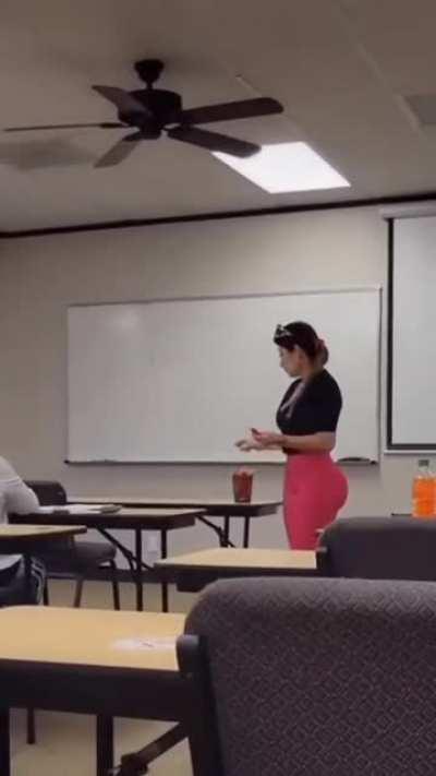 У такого учителя испанского я был бы отличником или наоборот