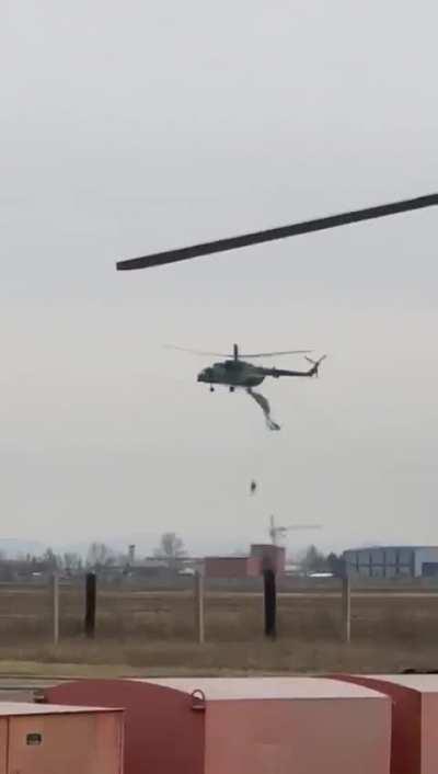 Parachuter got stuck on mi 8.