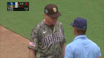 [Highlight] Franco walks towards the dugout but then walks to first base after Jim Wolf says he doesn't swing on a 3-2 count with two outs.