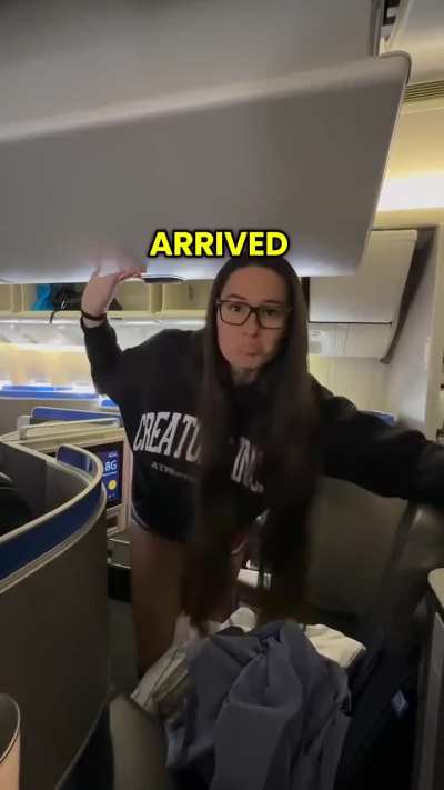 Cringe acting butt at least