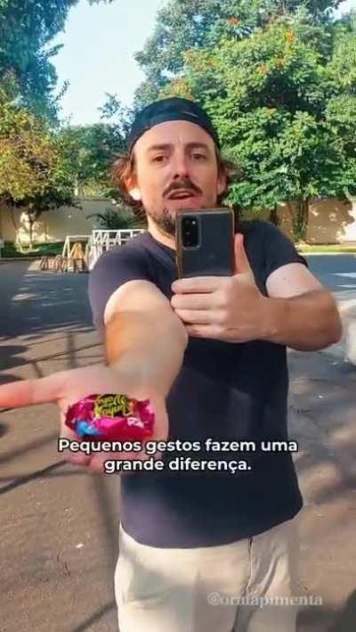 O outro lado da moeda kkk