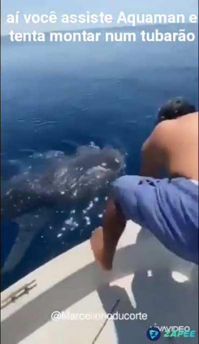 HUEstation - Video #1198