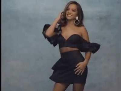 Isabela Merced is a hottie