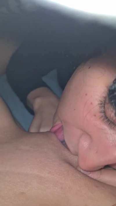 Part 2 of my GF eating me out under the sheets