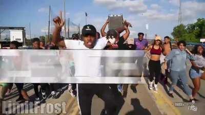 When you too broke for Xiao, but you hear about those geo buffs in 1.3