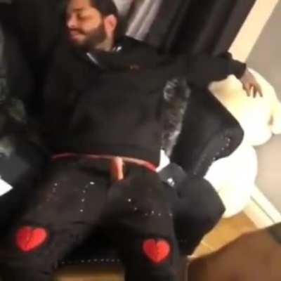 Aaron, Mikey did this to you. What you doin???