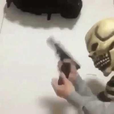 How to reload your handgun