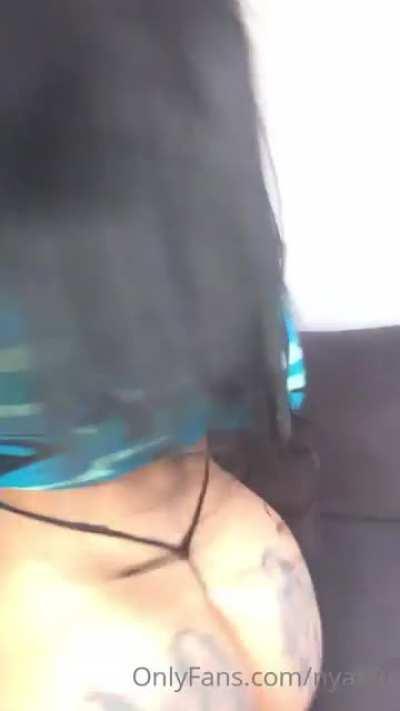 👑Nya Blu 👑 @nyablu