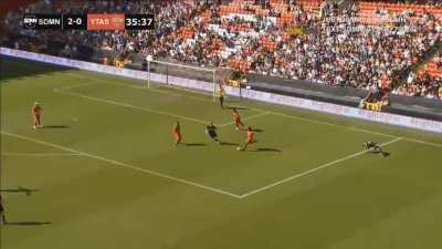 Vik do be rollin tho