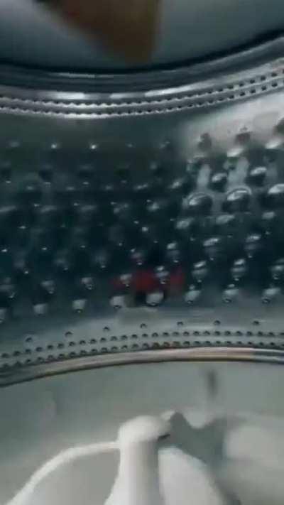 horizontally spinning toast