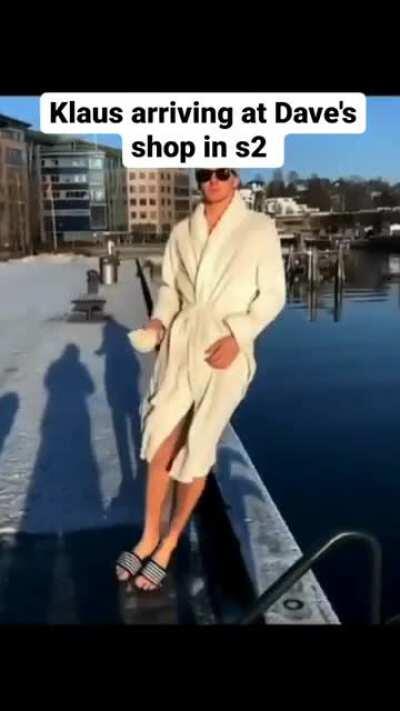 How Klaus seduced Dave