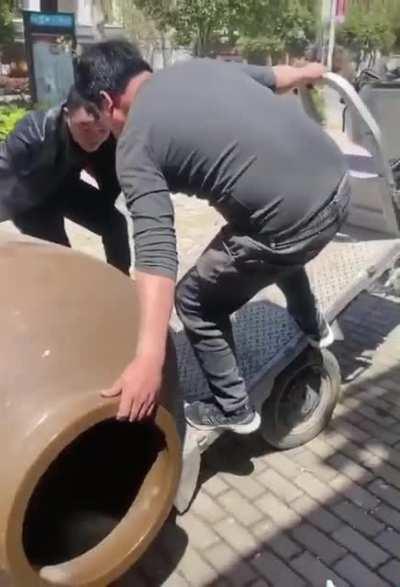 We’ll get this thing up there!